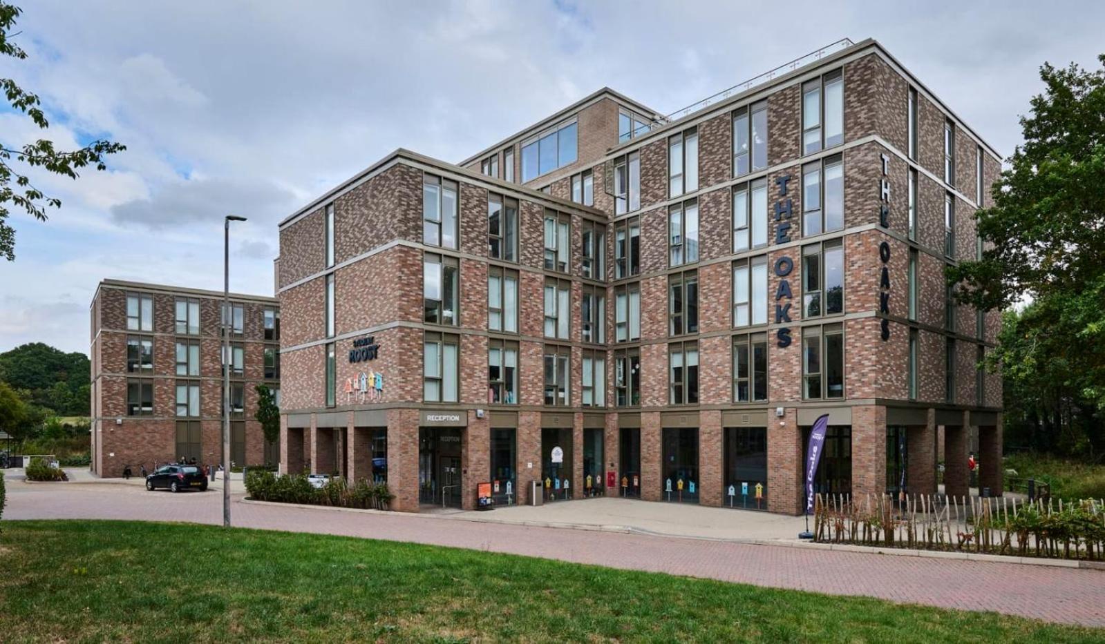 For Students Only The Oaks In Coventry Exterior foto